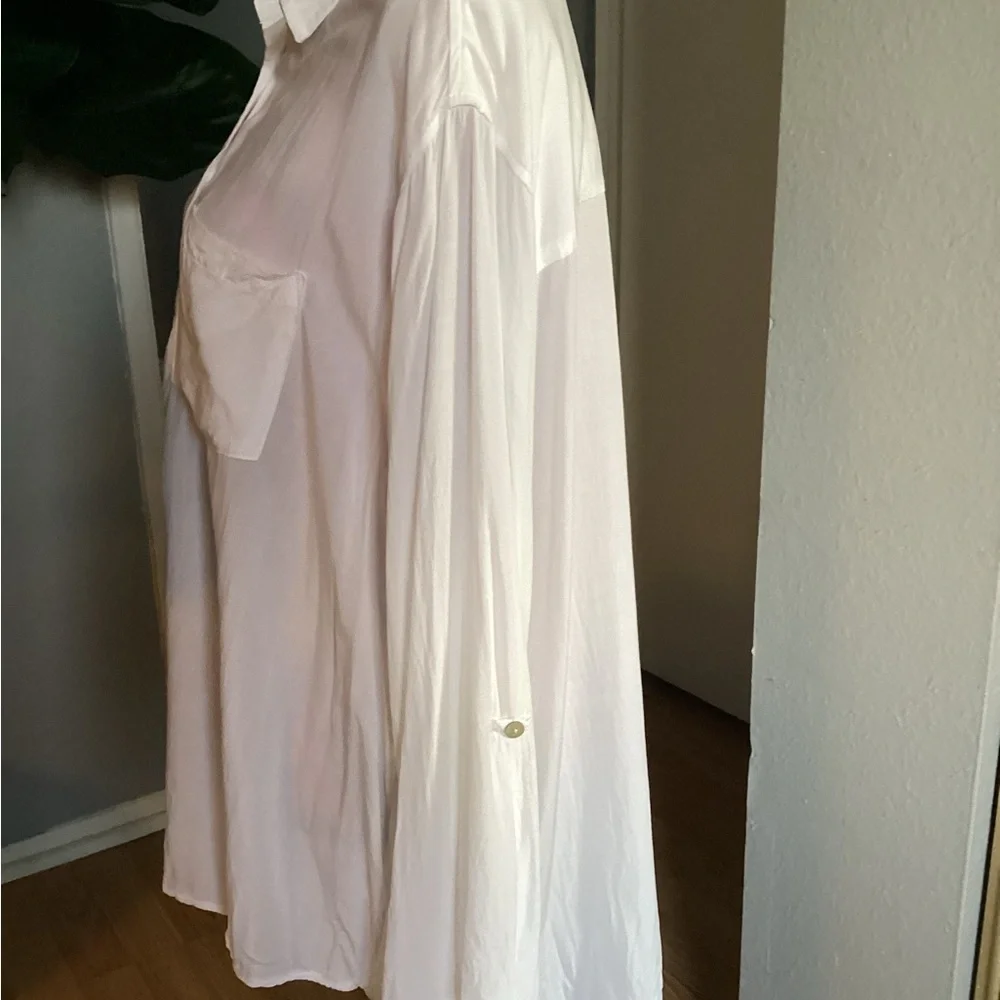 White Button-Down Long Shirt 3X - Picture 5 of 9